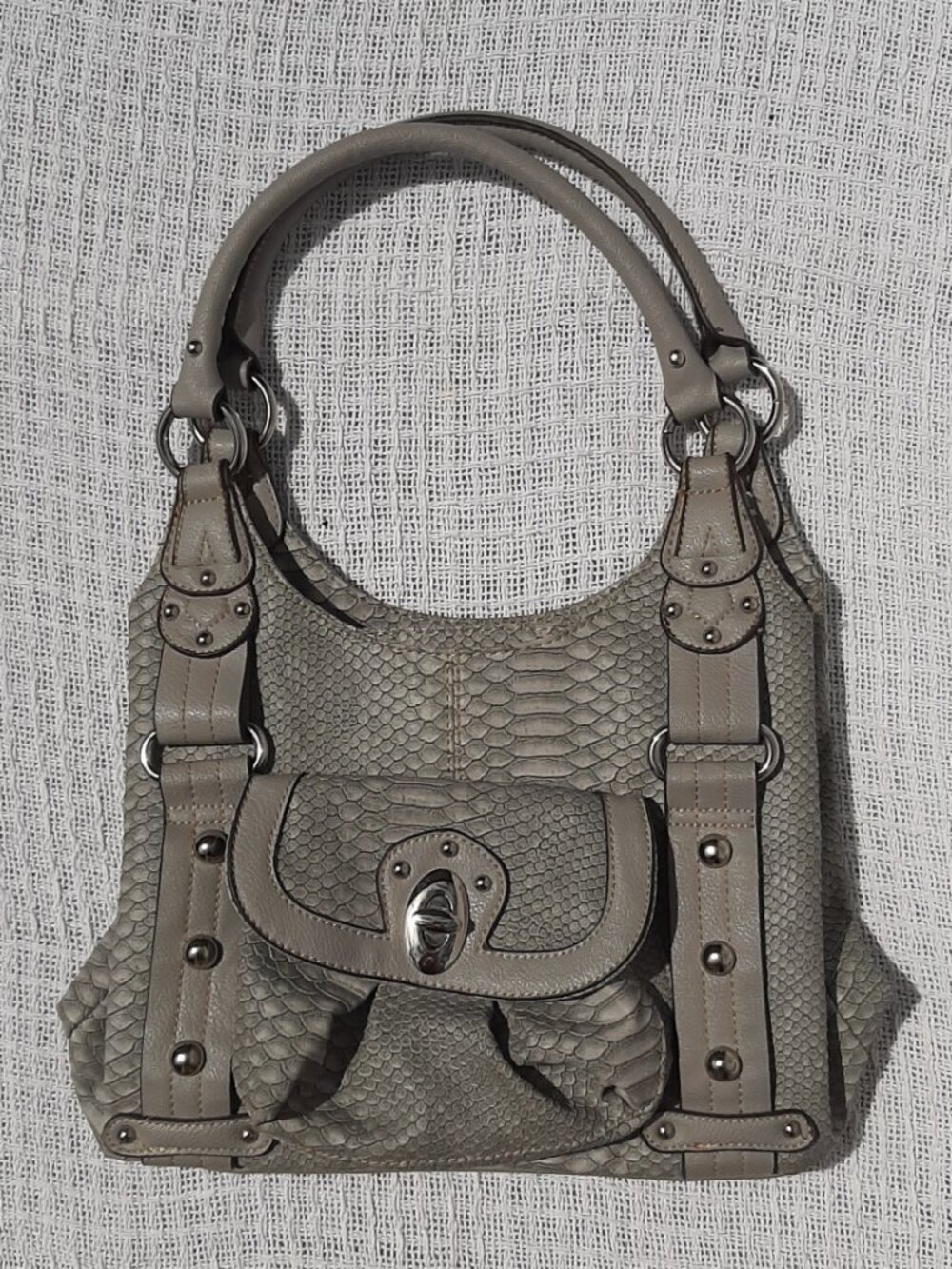 Wilson's Italian Leather Gray Crocodile Embossed Shoulder Bag 13”x10"